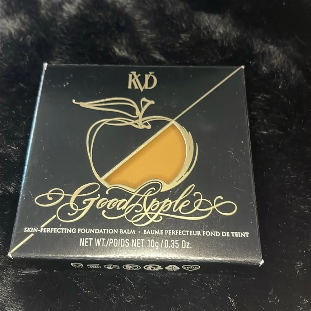 KVD Good Apple Tan 060 Skin-Perfecting Hydrating Foundation Balm